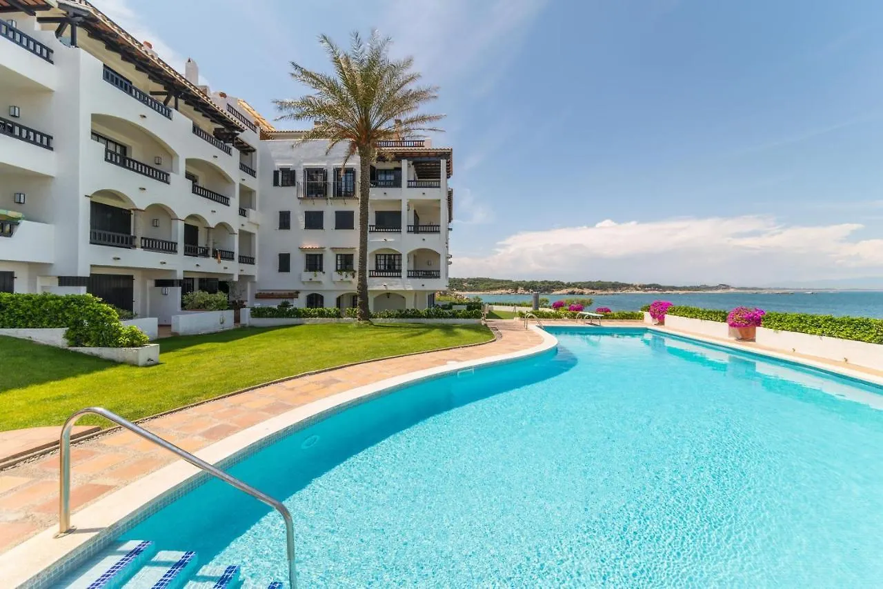 Apartment Aina L'Escala Spain